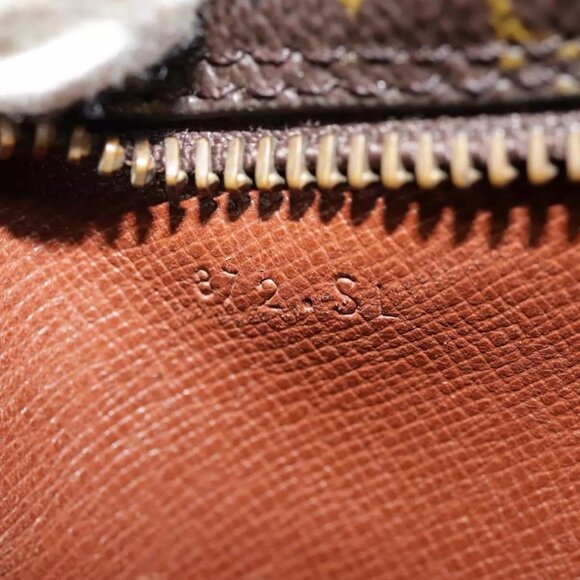 LOUIS VUITTON Monogram Compiegne 28 Clutch Bag M51845 LV Auth 89172 - Picture 12 of 16